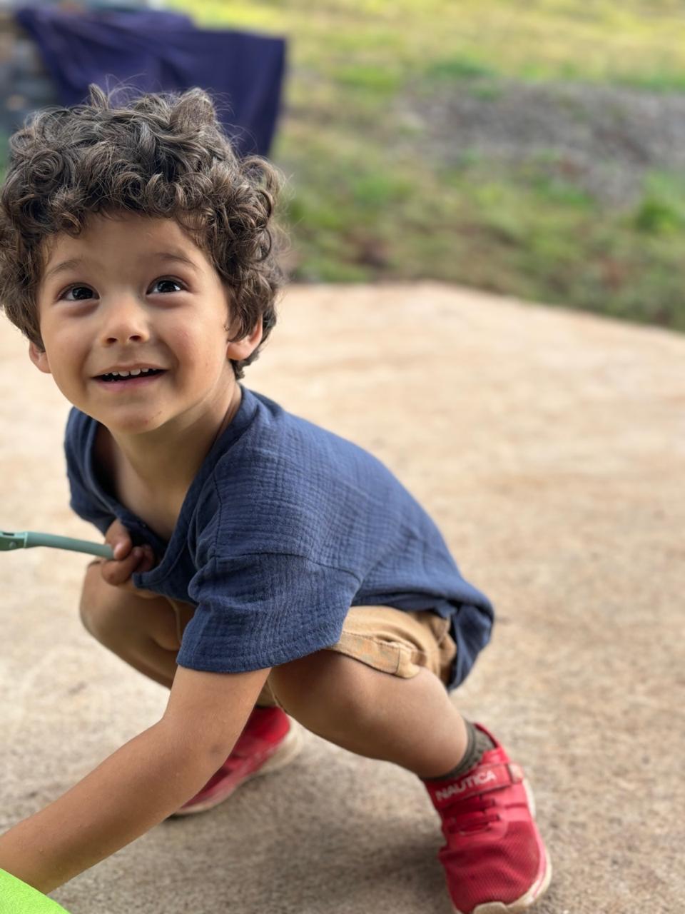 Poleras Únicas para Niños que Brillan ¡Vístelos con Estilo y Diversión!